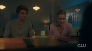 RD-Caps-2x09-Silent-Night-Deadly-Night-86-Archie-Betty