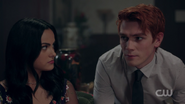 RD-Caps-2x05-When-a-Stranger-Calls-80-Veronica-Archie