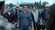 RD-Promo-1x08-The-Outsiders-22-Kevin-Moose-Archie-Jughead