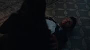 RD-Caps-2x17-The-Noose-Tightens-79-Andre