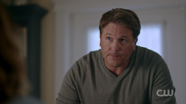 Hal Cooper[13] (Lochlyn Munro) (17/22)