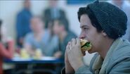 RD-Promo-1x13-The-Sweet-Hereafter-14-Jughead