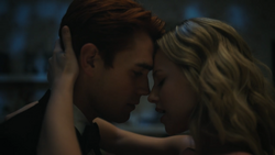 RD-Caps-4x17-Wicked-Little-Town-109-Archie-Betty