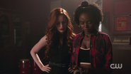 RD-Caps-2x07-Tales-from-the-Darkside-89-Cheryl-Josie