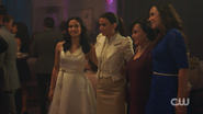 RD-Caps-2x12-The-Wicked-and-The-Divine-105-Veronica-Hermione-Abuelita-Tia