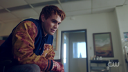 RD-Caps-2x01-A-Kiss-Before-Dying-32-Archie