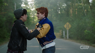 RD-Caps-2x06-Death-Proof-120-Jughead-Archie