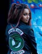 Toni Topaz