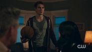 RD-Caps-2x11-The-Wrestler-14-Archie