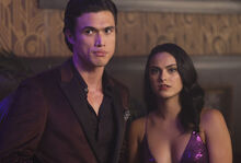 RD-Promo-3x03-As-Above-So-Below-12-Reggie-Veronica