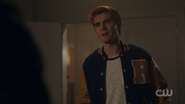 RD-Caps-2x11-The-Wrestler-83-Archie