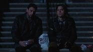 2x16-09 Primary-Colors FP and Jughead