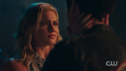RD-Caps-2x08-House-of-the-Devil-144-Betty
