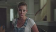 RD-Caps-3x01-Labor-Day-41-Betty