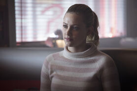 RD-Promo-3x10-The-Stranger-01-Betty