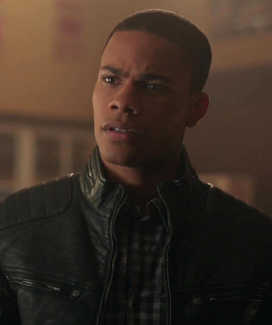 Chuck Clayton Riverdale Wiki Fandom