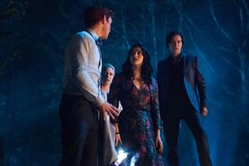 RD-Promo-3x22-Apocalypto-02-Archie-Betty-Veronica-Jughead