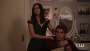 RD-Caps-2x05-When-a-Stranger-Calls-56-Veronica-Archie