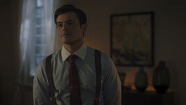 RD-Promo-5x10-The-Pincushion-Man-06-Chad