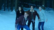 Season 1 Episode 13 The Sweet Hereafter Archie, Jughead, Betty, and Veronica at River