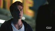 RD-Caps-2x07-Tales-from-the-Darkside-41-Archie