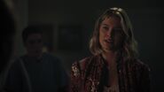 RD-Caps-3x09-No-Exit-58-Polly