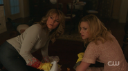 RD-Caps-2x13-The-Tell-Tale-Heart-06-Alice-Betty