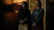 RD-Caps-4x01-In-Memoriam-47-Veronica-Betty