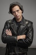 RD-S3-Jughead-Jones-Promotional-Portrait-01