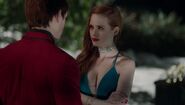 Season 1 Episode 9 La Grande Illusion Archie Cheryl (4)