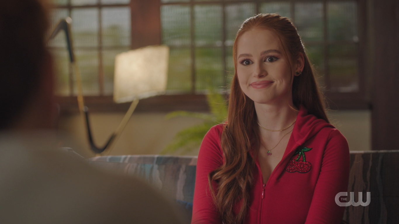 Red spider pin brooch worn by Cheryl Blossom (Madeleine Petsch) as