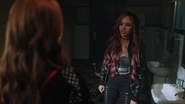 RD-Caps-3x12-Bizarrodale-29-Toni.jpg (117 KB)