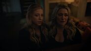 RD-Caps-5x18-Next-to-Normal-108-Betty-Alice