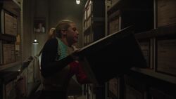 RD-Caps-3x17-The-Raid-105-Betty