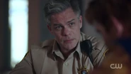 RD-Caps-2x01-A-Kiss-Before-Dying-39-Sheriff-Keller.png (992 KB)