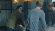 RD-Caps-6x05-The-Jughead-Paradox-19-Jughead-Ben.jpg (110 KB)
