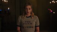 RD-Caps-3x21-The-Dark-Secret-of-Harvest-House-15-Betty