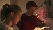 RD-Caps-2x09-Silent-Night-Deadly-Night-66-Betty-Archie