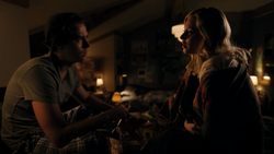 RD-Caps-4x07-The-Ice-Storm-99-Jughead-Betty