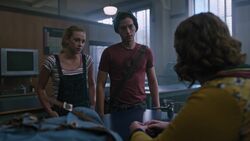 RD-Caps-3x03-As-Above-So-Below-40-Betty-Jughead