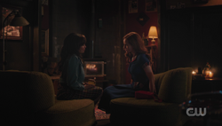 RD-Caps-7x06-Peep-Show-78-Toni-Cheryl