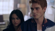 RD-Caps-2x01-A-Kiss-Before-Dying-48-Veronica-Archie