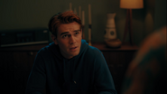 RD-Caps-4x03-Dog-Day-Afternoon-72-Archie