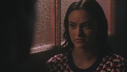 RD-Caps-3x10-The-Stranger-38-Veronica