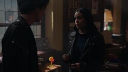 RD-Caps-2x22-Brave-New-World-82-Jughead-Veronica