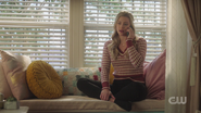 RD-Caps-5x05-Homecoming-93-Betty