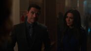 RD-Caps-2x17-The-Noose-Tightens-21-Hiram-Hermione