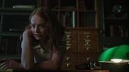 RD-Caps-3x02-Fortune-and-Men's-Eyes-42-Evelyn.jpg (114 KB)