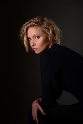 Axelle Carolyn