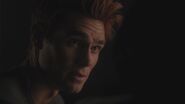 RD-Caps-3x10-The-Stranger-80-Archie